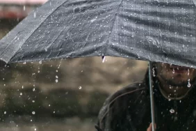 meteoroloji-uyaridi-saganak-yogun-kar-ve-toz-tasinimi-geliyor-8f660567-3d93-49c9-8c1b-6c19e60b39ed.webp.webp.webp